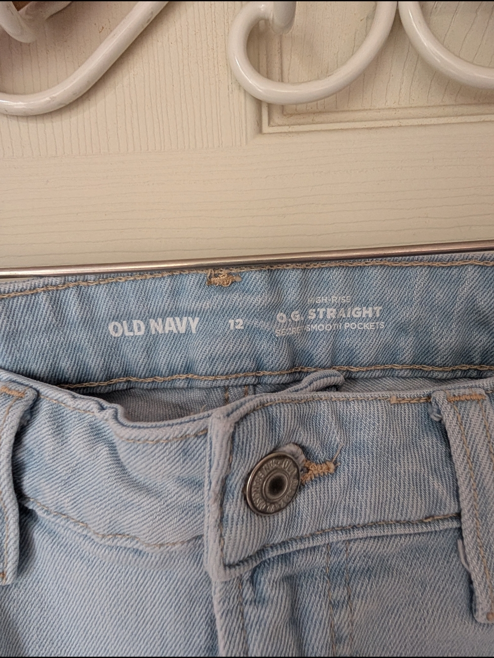 NWOT Old Navy High-Rise OG Straight Leg Light Blue Jeans 12 - Picture 3 of 4